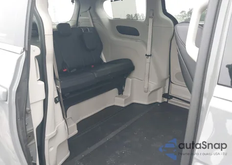 2021 Chrysler Pacifica Touring L z USA, uszkodzony, nr VIN 2C4RC1BG6MR575214